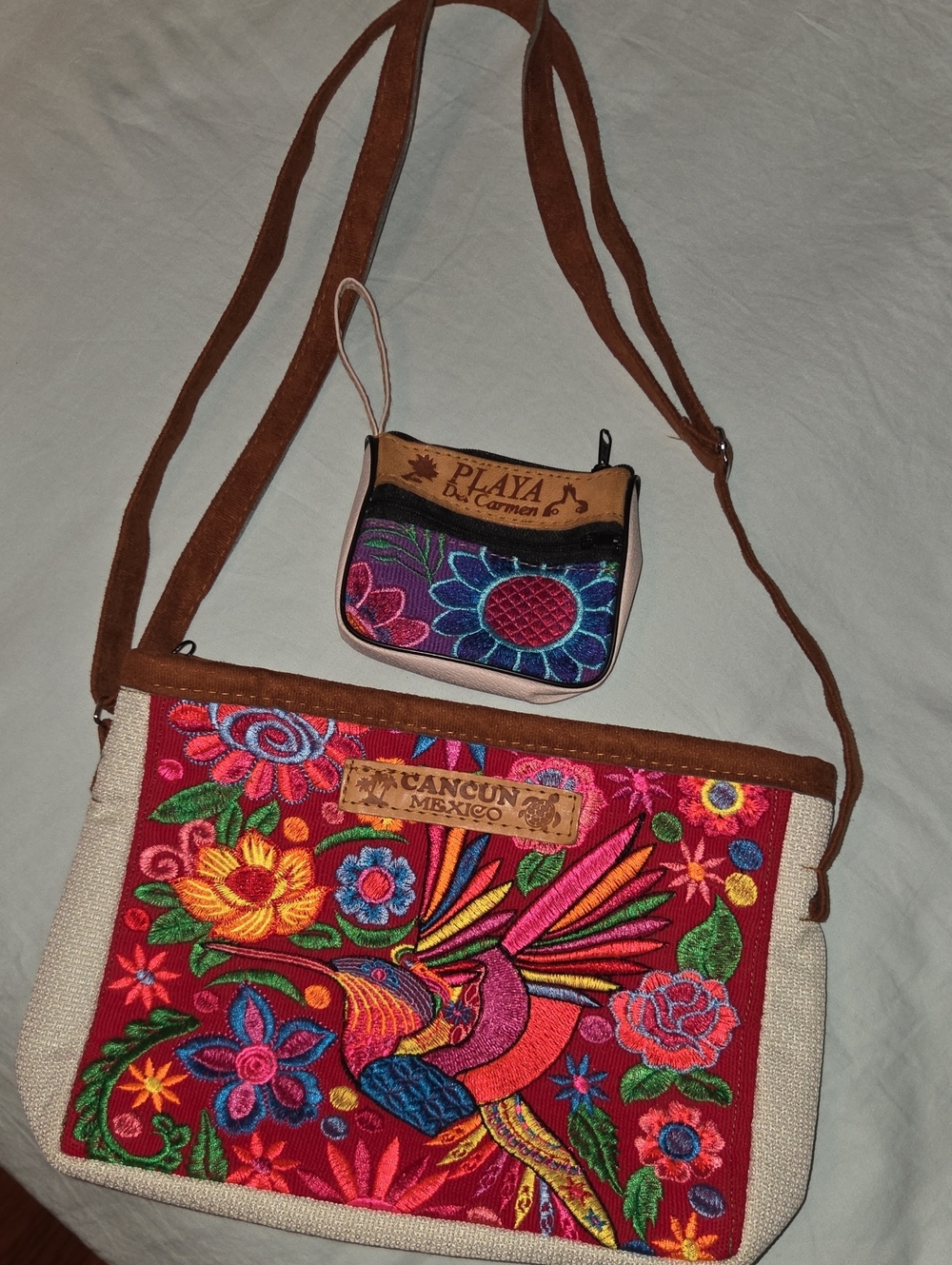 Cancun/Playa Del Carmen Mexico Embroidered Bag With Change Purse
